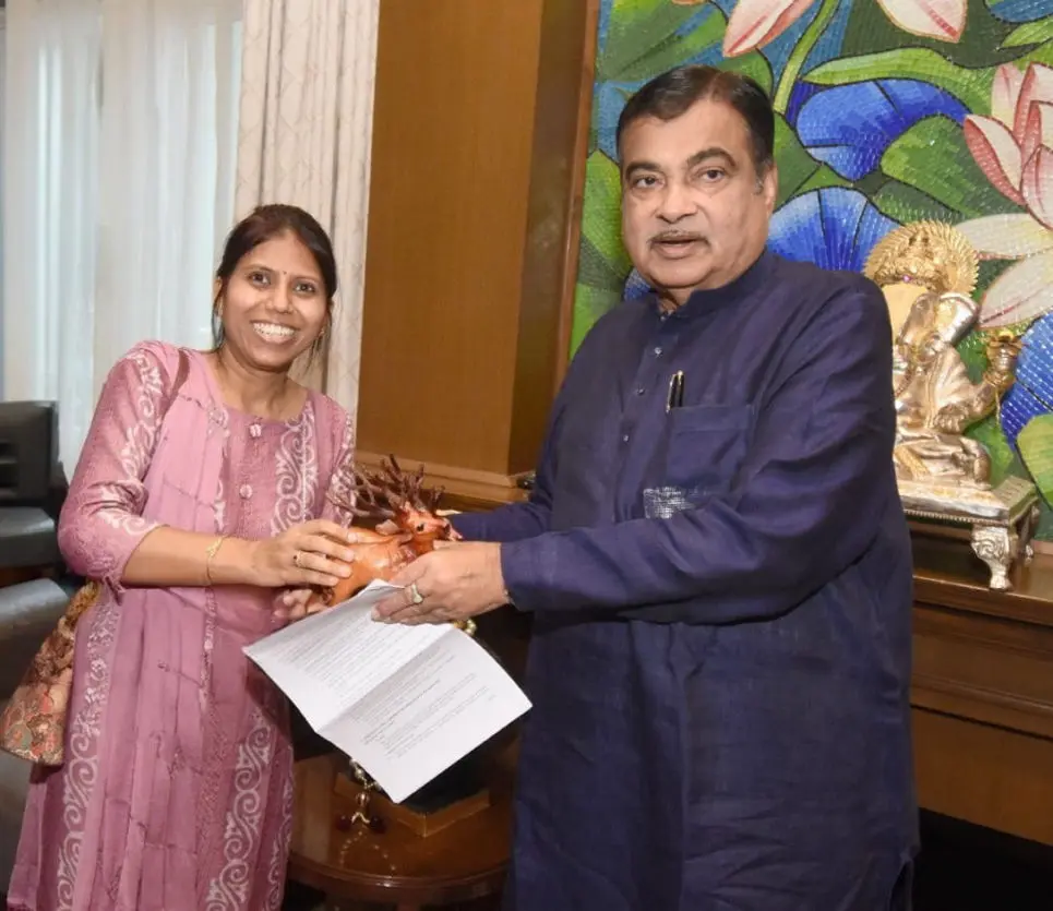 Zipr with Nitin Gadkari